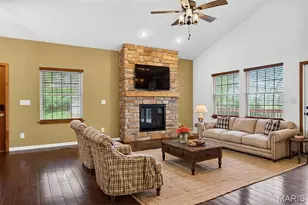 10206 Hawthorn Rd, Foristell, MO 63348 - Photo 13