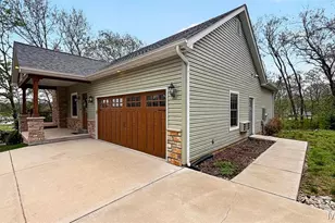 10206 Hawthorn Rd, Foristell, MO 63348 - Photo 69