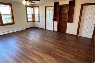 835 Chestnut St, Bourbon, MO 65441 - Photo 5