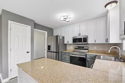 456 White Chapel Drive, O'Fallon, MO 63368 - Photo 9