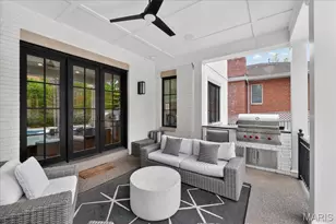 209 N Bemiston Ave, Saint Louis, MO 63105 - Photo 5