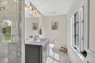 209 N Bemiston Ave, Saint Louis, MO 63105 - Photo 25