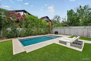 209 N Bemiston Ave, Saint Louis, MO 63105 - Photo 3