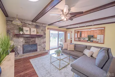 69 Club Grounds North Drive, Florissant, MO 63033 - Photo 9