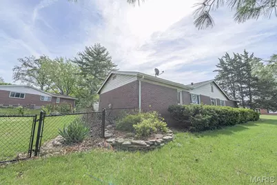 69 Club Grounds North Drive, Florissant, MO 63033 - Photo 27