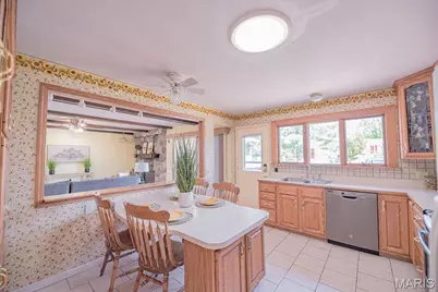 69 Club Grounds North Drive, Florissant, MO 63033 - Photo 5