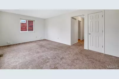 10031 Willdan Drive, Saint Louis, MO 63123 - Photo 19