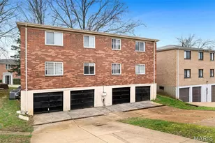 10031 Willdan Dr, Saint Louis, MO 63123 - Photo 11