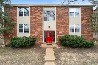 10031 Willdan Drive, Saint Louis, MO 63123 - Photo 1