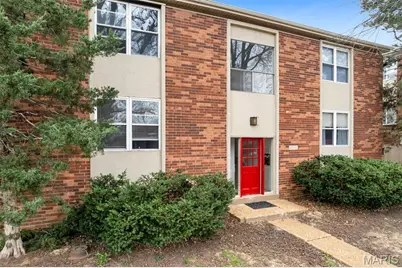 10031 Willdan Drive, Saint Louis, MO 63123 - Photo 3