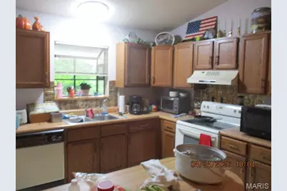 698 Highway At, Villa Ridge, MO 63089 - Photo 3