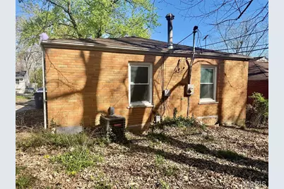 8870 Saint Cyr Drive, Saint Louis, MO 63136 - Photo 15