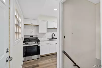 437 Lanark Road, Saint Louis, MO 63137 - Photo 15