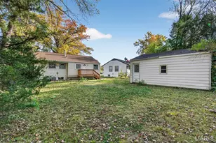 437 Lanark Rd, Saint Louis, MO 63137 - Photo 7