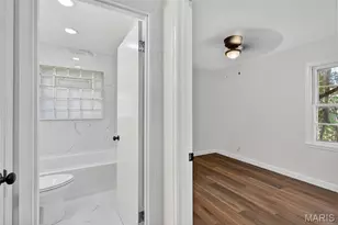 437 Lanark Rd, Saint Louis, MO 63137 - Photo 23