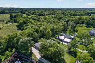15 Summerhill Ln, Town and Country, MO 63017 - Photo 87