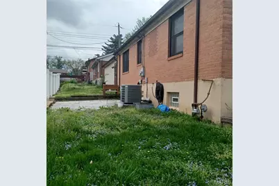 9744 Radio Drive, Unincorporated, MO 63123 - Photo 23