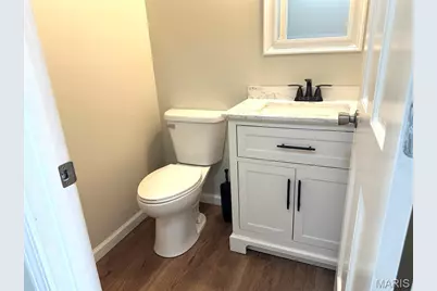 729 N Yosemite Court, Saint Peters, MO 63376 - Photo 3