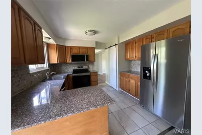 729 N Yosemite Court, Saint Peters, MO 63376 - Photo 17