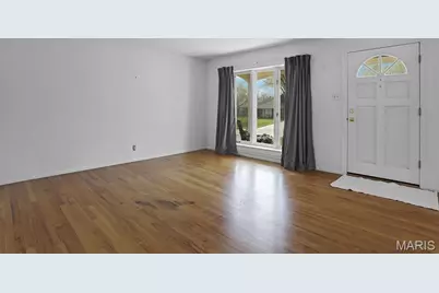 332 Providence Road, Ballwin, MO 63011 - Photo 11