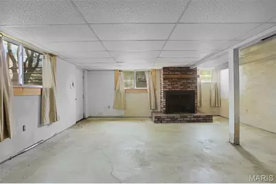 332 Providence Road, Ballwin, MO 63011 - Photo 29