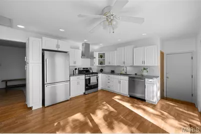 5730 Luffbury Circle, Oakville, MO 63129 - Photo 9