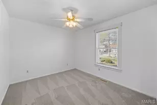 5730 Luffbury Cir, Oakville, MO 63129 - Photo 15