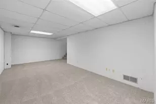 5730 Luffbury Cir, Oakville, MO 63129 - Photo 23