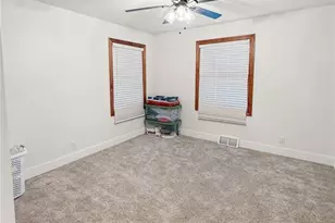 1020 W Taylor St, Bowling Green, MO 63334 - Photo 13