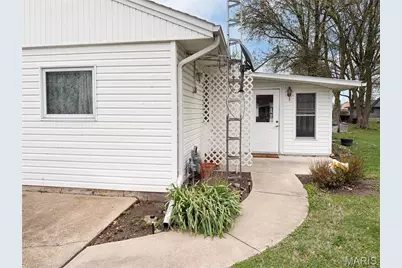 1020 W Taylor Street, Bowling Green, MO 63334 - Photo 3