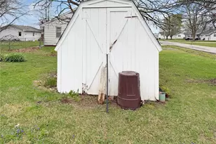 1020 W Taylor St, Bowling Green, MO 63334 - Photo 21