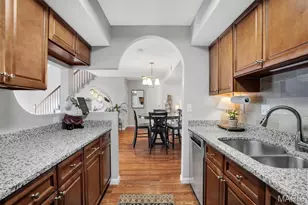 338 Shirley Ridge Dr, Saint Charles, MO 63304 - Photo 7