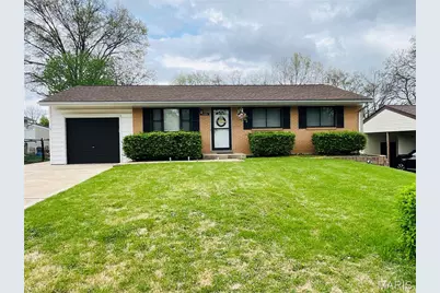 2021 Gladiator Drive, Fenton, MO 63026 - Photo 1