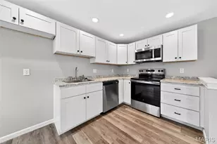 206 Waller Ave, Saint Louis, MO 63125 - Photo 3