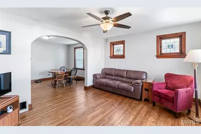 5518 Neosho Street, Saint Louis, MO 63109 - Photo 3