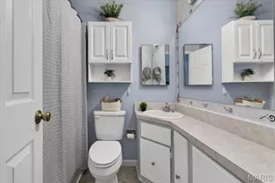 721 Oakway Pl, Glendale, MO 63122 - Photo 11