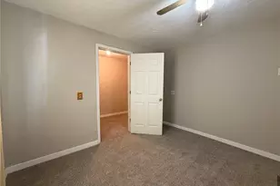 3533 Dixie Dr, Saint Ann, MO 63074 - Photo 9