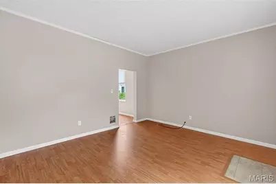 4747 Milentz Avenue, Saint Louis, MO 63116 - Photo 11