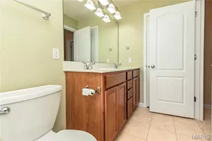 543 Coachgate Ct, Ballwin, MO 63021 - Photo 23