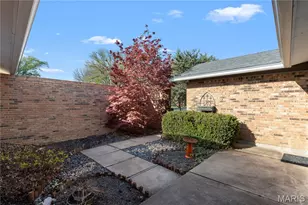606 Rue Montand Dr, Ballwin, MO 63011 - Photo 17