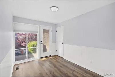 606 Rue Montand Drive, Ballwin, MO 63011 - Photo 11