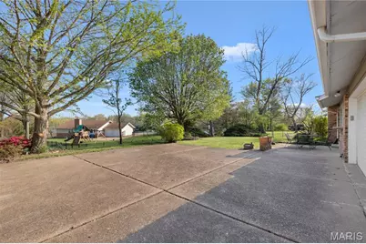 606 Rue Montand Drive, Ballwin, MO 63011 - Photo 23