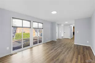 606 Rue Montand Dr, Ballwin, MO 63011 - Photo 9