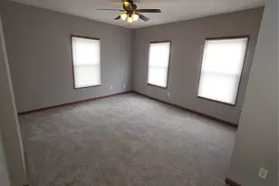 7300 Vermont Ave, Saint Louis, MO 63111 - Photo 17