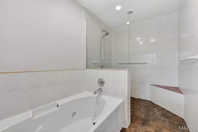 8 Price Court, Olivette, MO 63132 - Photo 23