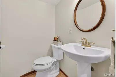 8 Price Court, Olivette, MO 63132 - Photo 17