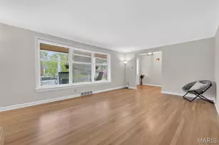 8 Price Ct, Olivette, MO 63132 - Photo 5