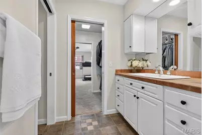 8 Price Court, Olivette, MO 63132 - Photo 21