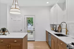 2339 Sulphur Ave, Saint Louis, MO 63139 - Photo 15
