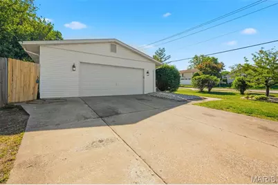 105 Jane Drive, Saint Peters, MO 63376 - Photo 11